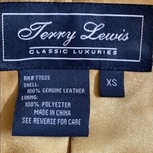 Vintage Terry Lewis Classic Luxuries Size XS - Picture 4 of 5